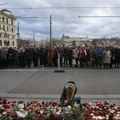 "Moramo da prevaziđemo zlo": Mesec dana od nezapamćenog masovnog ubistva na univerzitetu u Pragu: Više od 1.000 ljudi odalo…