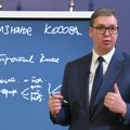 Vučić crtao po tabli, da narod bolje razume: Traže od nas da priznamo Kosovo, moj je savet da se ide na nove izbore u…