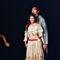 Dve decenije mjuzikla „Cigani lete u nebo“: Specijalno izvođenje kultne predstave u Pozorištu na Terazijama