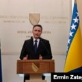 Bećirović poručio da Vučićevi spinovi ne mogu izbrisati genocid u Srebrenici