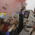 Blokada u Budimpešti: Građani demonstrirali protiv zakona koji zabranjuje LGBTQ+ parade ponosa