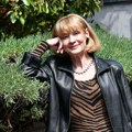 (Video): Čuvena Lola na mestu gde je srušena do temelja kuća Golubovića iz "Srećnih ljudi", progovorila o Bati…