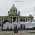 Zabrinuti za bezbednost dece, roditelji pokrenuli peticiju za uklanjanje „Ćacilenda“