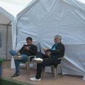 Umesto da se na zahtev mnogobrojnih Beograđana ukloni, tzv. Ćacilend porastao