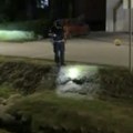 Vrnjačka Banja: Blokader pucao na prostorije SNS sa namerom da ubije a onda zapucao i na policiju