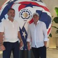 Piksi i Radujko u radnoj poseti SAD, gledaju Mitra, Sergeja, Real i Mesija!