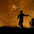 Šumski požari prete velikom turskom gradu Bursi, više od 1.700 meštana evakuisano