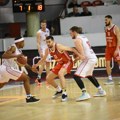 Borac u potrazi za plejem i dva centra