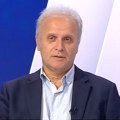 "Umazati ih u katran i u perje, gurnuti na ulicu i pucati oko nogu": Ideje na Informeru za obračun sa "izdajnicima" (video)