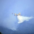 Gori deo Toskane! Evakusano 3.000 ljudi, dramatični snimci gašenja požara iz Italije (video, foto)