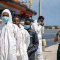 Drama na Sredozemnom moru: Oko 35 migranata iskrcalo se na italijansko ostrvo Lampeduza, još 52 je na moru