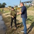 Vučić pecao i slušao Tomu Zdravkovića, nesuglasice u proevropskoj koaliciji
