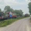 Prve slike sa mesta stravične nesreće u Vrčinu Smrskani delovi automobila u kojem je stradalo dvoje mladih (foto/video)