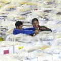 Tokom izbora u Indoneziji 71 volonter umro od iscrpljenosti, još 4.000 njih bolesno