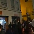Prvi snimci haosa na ulicama u Francuskoj Ljudi razbijaju prodavnice posle izbora! (video)