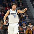 VIDEO Dončić raspametio navijače Zvezde: Pogledajte kako je došao na NBA meč i pomenuo voljeni klub