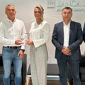 Banca Intesa investirala u obveznice kompanije Bexexpress