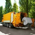 Novosadska "Čistoća" obnavlja vozni park: Za tri kamiona 12 miliona dinara