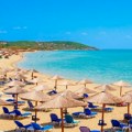 Nema više ležaljki na velikom broju grčkih plaža: Ko prekrši pravilo, nek se spremi da plati kaznu