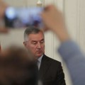 Milo Đukanović tužio Agenciju za sprečavanje korupcije zbog odluke o neprijavljenom oružju