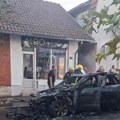 Buknuo požar u autu tokom vožnje! Jezive slike iz Smederevske Palanke: Vozilo progutao plamen, samo pukom srećom izbegnuta…