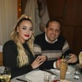 Pevač Emir Habibović dobio šesto dete: Porodila se 15 godina mlađa supruga, a ovo je ime naslednika