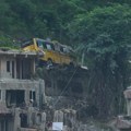 Dva tela pronađena posle lavine u Nepalu, oko deset ljudi i dalje nestalo