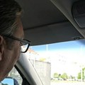 Vučić vozi Malog na EXPO: "Maltretiram ga"; Ministar finansija šaljivo odgovorio; Pustili su i muziku VIDEO