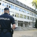 Napadnut nastavnik u školi „Dragiša Mišović“ u Čačku: Otac učenika nasrnuo na njega jer nije hteo detetu da popravi…