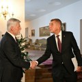Nastavlja se spor češkog predsednika i premijera