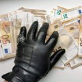 Zaposleni u katastru uhapšeni zbog primanja mita, tražili 7.000 evra za upis u registar