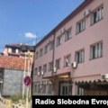 Odloženo iseljavanje institucija Srbije smeštenih u opštinskoj zgradi u Severnoj Mitrovici