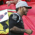 I zvanično: Hamilton potpisao za Ferari, još ove godine vozi za Mercedes