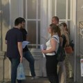 Advokatica „Biramo Niš“ ispred GIK: Ne donose nam izborni materijal, podneli smo krivičnu prijavu