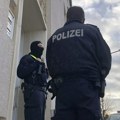 Muškarac iz Srbije uhapšen zbog pokušaja dva ubistva u Minhenu: Bivšu i njenog poznanika sačekao ispred zgrade i napao ih…