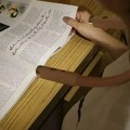 Samo za pasionirane ljubitelje pisane reči Pet mini-lampi za čitanje u krevetu