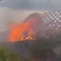 Najtužniji prizor kod Aleksandrovca! Snimljeno kako vatra guta porodičnu kuću, ostalo samo zgarište