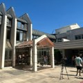 Studenti u Kragujevcu nastavljaju blokadu Rektorata, traže ostavku rektora