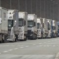 Profesionalni vozači treći dan blokiraju granične prelaze za teretna vozila