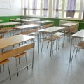 Onlajn nastava zbog obrušavanja plafona