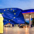 Jestivo ulje kao zamena za dizel: Vozači u Evropi opustošili prodavnice - pogledajte kakvu mešavinu prave zbog poskupljenja…