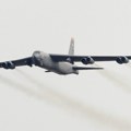 Američki bombarder proglasio uzbunu tokom leta nad Engleskom