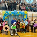 U Čačku obeležen Svetski dan osoba sa autizmom: Maskenbalom poslata snažna poruka razumevanja i podrške