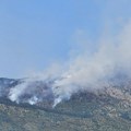 Ugašen požar na Trebeviću, vatru gasili i helikopterom