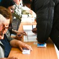 Glasanje u BiH za parlamentarne izbore u Srbiji protiče mirno: Izlaznost do 15 časova 62 odsto