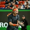 Ruski teniser napravio haos u finalu: Rubljov napao fotoreportera video