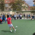 Legendardni Panenka: Slavni fudbaler u 75. godini pokazuje da majstorstvo ne bledi! (video)
