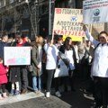 Protest zaposlenih u preduzeću „Apoteke Beograd“ u centru Beograda