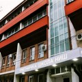 Profesor se predstavljao kao lažni student, kolege traže da se školi vrati ugled