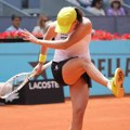 Iga Švjontek se obrukala u Madridu: Šampionka uzela samo dva gema protiv Amerikanke, a bliži se Rolan Garos